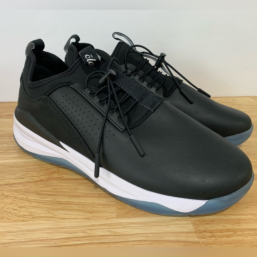 NEW Clove W 12.5 M 11 Black Nursing Shoesโ Sneakers
